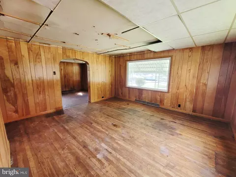 Living - 18918 Bradley St, Barton, MD 21521 photo 4 of 10
