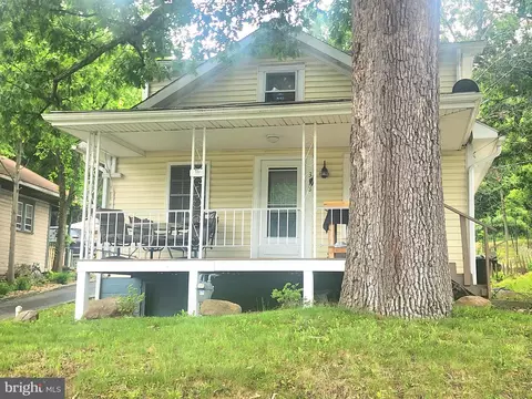 358 Mchenry St, La Vale, MD 21502