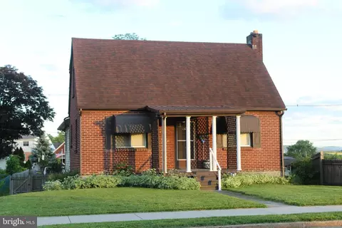 618 Brookfield Ave, Cumberland, MD 21502