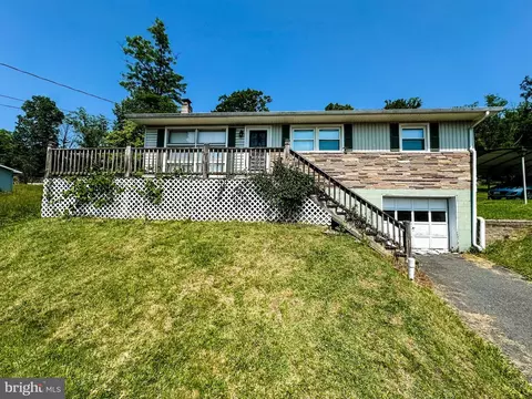 419 Poplar St, Westernport, MD 21562