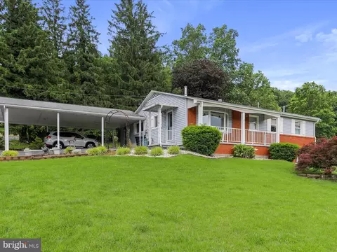 10908 Cash Valley Rd NW, La Vale, MD 21502