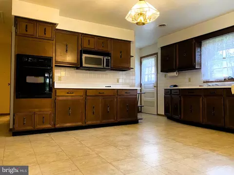Kitchen - 23905 Keplinger Ln SW, Barton, MD 21521 photo 3 of 3