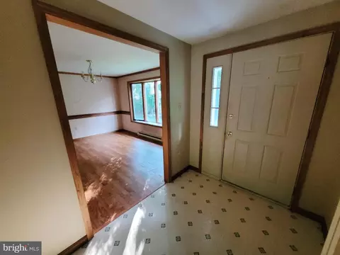 413 Braddock St, La Vale, MD 21502 photo 10