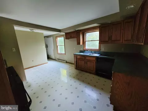 413 Braddock St, La Vale, MD 21502 photo 13