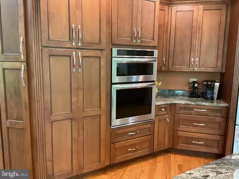 Kitchen - 13200 Crossover Rd NE, Flintstone, MD 21530 photo 6 of 8