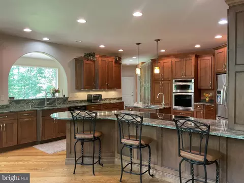 Kitchen - 13200 Crossover Rd NE, Flintstone, MD 21530 photo 4 of 8