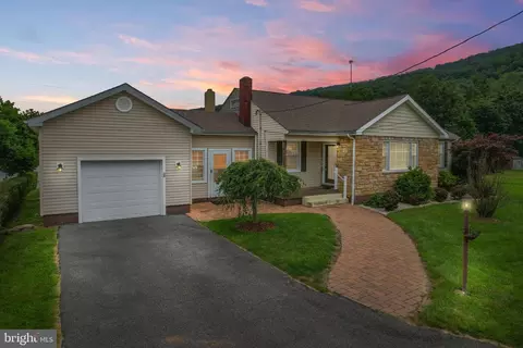 110 Sante Fe St, La Vale, MD 21502