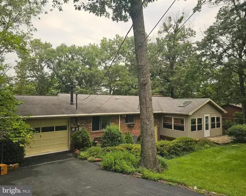 23 Sunset Dr, La Vale, MD 21502