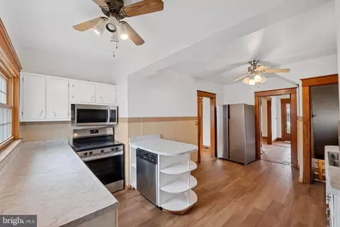 519 Shriver Ave, Cumberland, MD 21502
