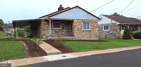 30 Memorial Ave, Cumberland, MD 21502