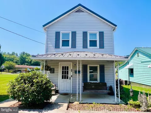 13 E Roberts St, Cumberland, MD 21502