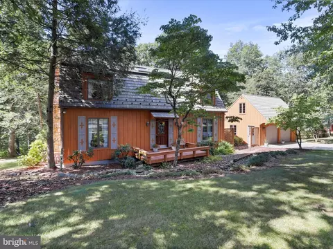 16416 Lakewood Dr, Rawlings, MD 21557