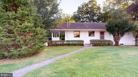207 Central Ave, Westernport, MD 21562