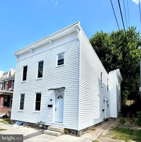 449 Columbia St, Cumberland, MD 21502