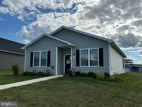 209 Moonlight Dr, Frostburg, MD 21532
