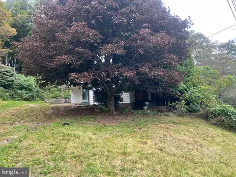 10701 Hoffman Hollow Rd SW, Frostburg, MD 21532