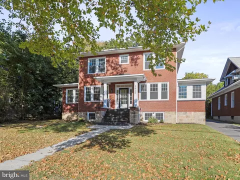 1023 National Hwy, La Vale, MD 21502