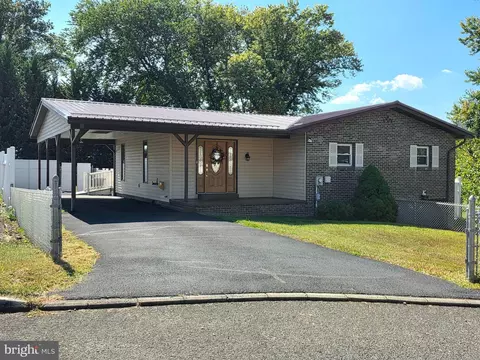 521 E Fourth St, Cumberland, MD 21502