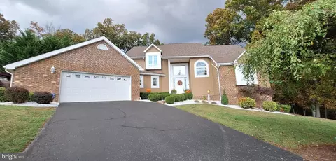 331 Francis Ct, Cumberland, MD 21502