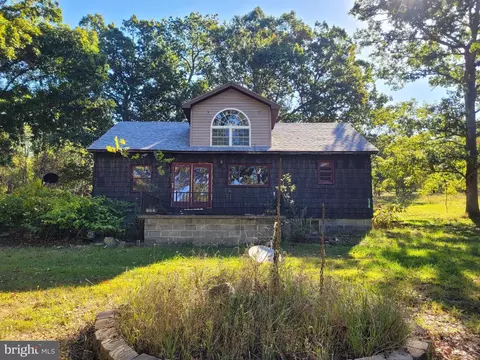 12700 Hockman Rd SE, Cumberland, MD 21502