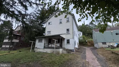 521 Woodside Ave, Cumberland, MD 21502