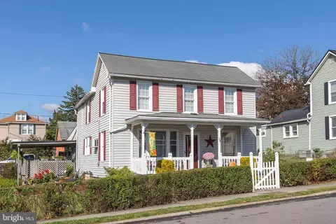 19 South St, Cumberland, MD 21502