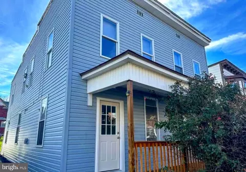 132 Arch St, Cumberland, MD 21502