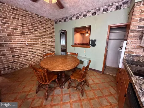 38 E Florida Way, Lonaconing, MD 21539 photo 11