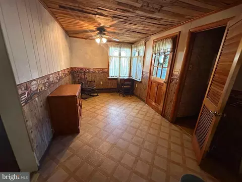 38 E Florida Way, Lonaconing, MD 21539 photo 8