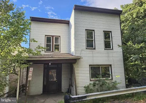 312 N Waverly Ter, Cumberland, MD 21502