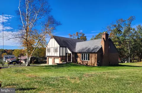 18625 White Oak Dr, Rawlings, MD 21557