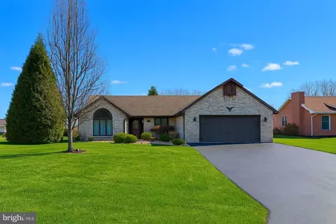 11028 Ramblewood Dr NW, La Vale, MD 21502