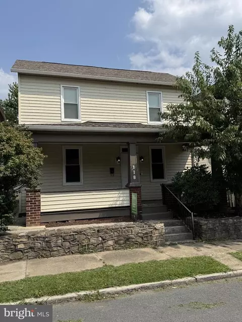 118 Oak St, Cumberland, MD 21502