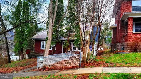 8 Buchanan Ave, La Vale, MD 21502