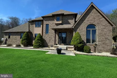 1105 Weires Ave, La Vale, MD 21502