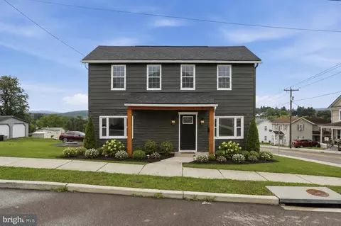 57 Washington St, Frostburg, MD 21532