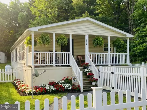 12014 Hickory Ridge Ln SW, Frostburg, MD 21532