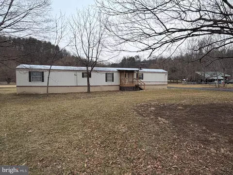 12807 Mason Rd NE, Cumberland, MD 21502