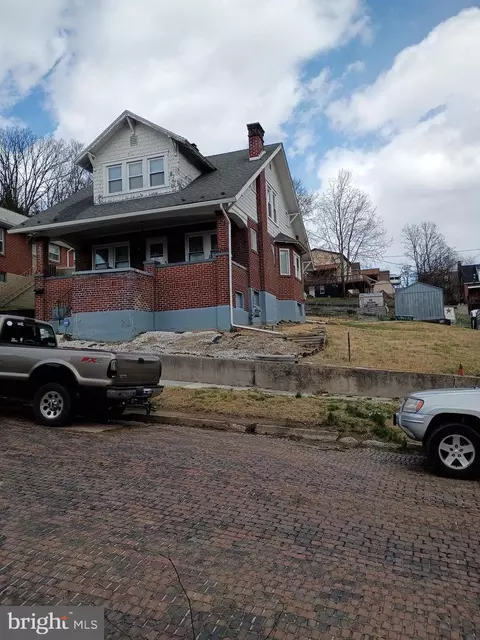 825 Shawnee Ave, Cumberland, MD 21502