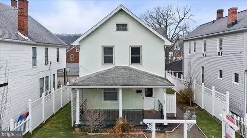 129 Race St, Cumberland, MD 21502