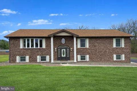 14001 Rolling Oak Dr, Ellerslie, MD 21529