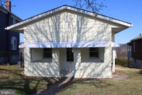 705 Hill Top Dr, Cumberland, MD 21502