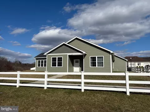 93 Candlewick Ct, Frostburg, MD 21532