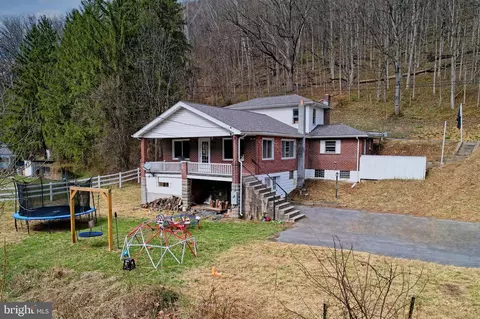 11305 Old Mount Pleasant Rd NE, Cumberland, MD 21502