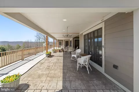 Exterior - 24200 E Hancock Rd, Flintstone, MD 21530 photo 15 of 22