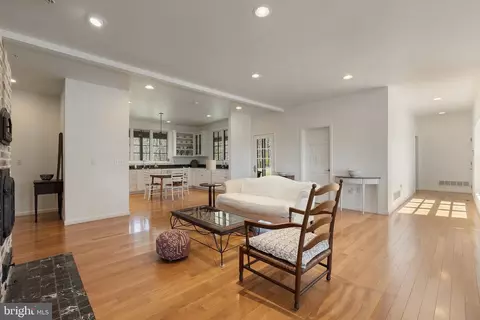 Living - 24200 E Hancock Rd, Flintstone, MD 21530 photo 2 of 10