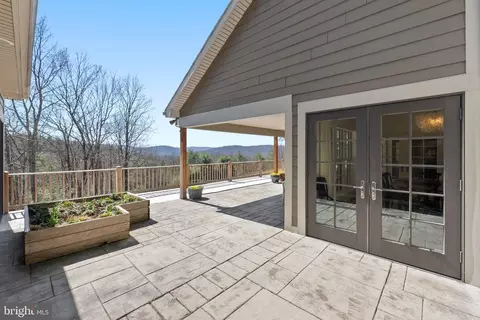 Exterior - 24200 E Hancock Rd, Flintstone, MD 21530 photo 13 of 22