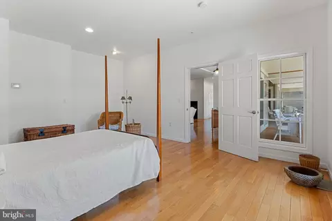 Bedroom - 24200 E Hancock Rd, Flintstone, MD 21530 photo 2 of 14