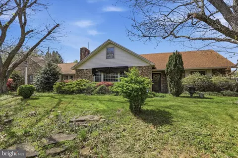 1009 National Hwy, La Vale, MD 21502