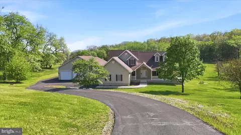 13605 Mckenzie Tower Rd SW, Cresaptown, MD 21502